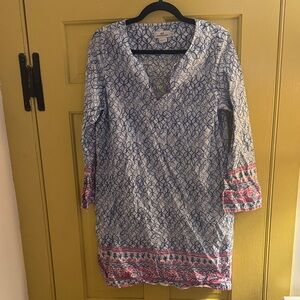 Vineyard Vines sz M Blue and Pink seashell crab coral themeTunic Top